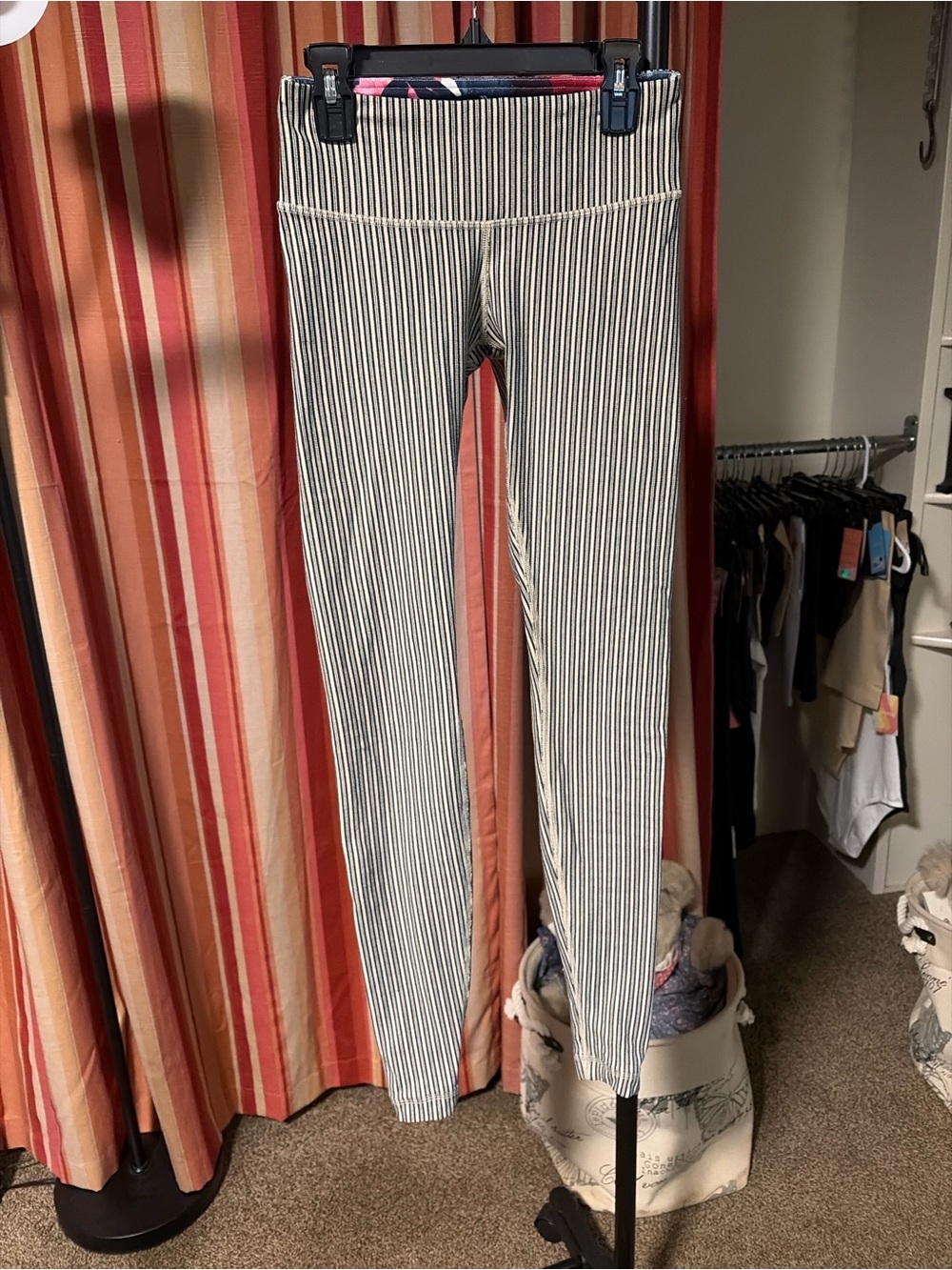 Lululemon Leggings Size 4 Striped Blue Tan